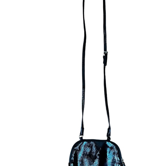 KENNETH COLE BLACK MINI CROSSBODY PURSE HANDBAG COMPARTMENTS OPEN POCKET - Picture 5 of 9